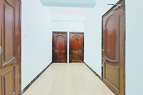Fabhotel Rb Palace