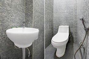 Fabhotel Padmakar Kashi