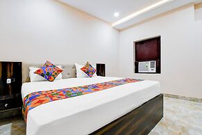 Fabhotel Padmakar Kashi