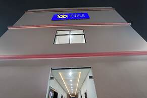 Fabhotel Padmakar Kashi