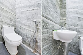 Fabhotel Padmakar Kashi