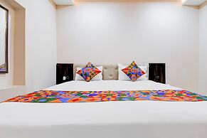 Fabhotel Padmakar Kashi