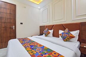 Fabhotel Royal Portico