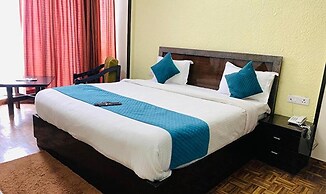 Fabhotel Burans Residency