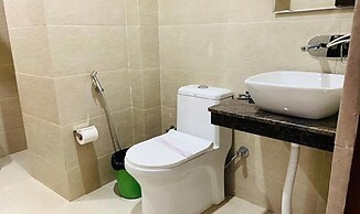 Fabhotel Burans Residency