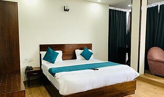 Fabhotel Burans Residency