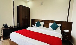 Fabhotel Burans Residency