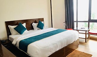 Fabhotel Burans Residency