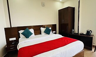 Fabhotel Burans Residency