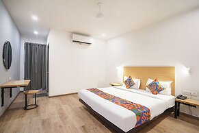 Fabhotel Royale 49