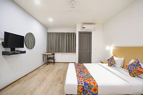 Fabhotel Royale 49