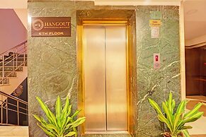 Fabhotel Grand Palace