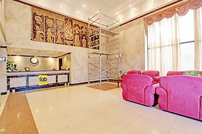 Fabhotel Grand Palace