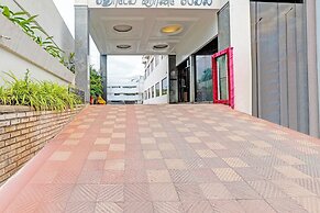 Fabhotel Grand Palace