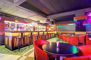 Fabhotel Grand Palace