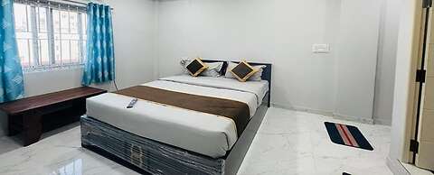 Fabhotel Bluemoon Residency