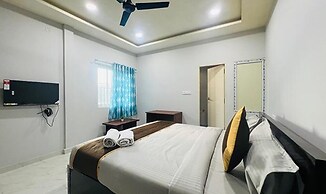 Fabhotel Bluemoon Residency