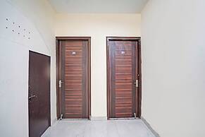 Fabhotel Comfort Inn