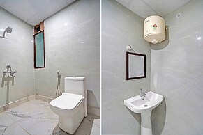 Fabhotel Comfort Inn