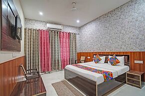 Fabhotel Comfort Inn