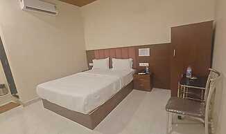 Fabhotel Surya Grand