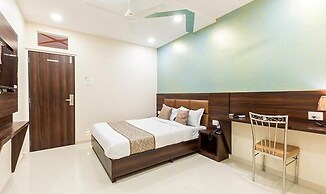 Fabhotel Bkc Annex