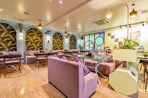 Fabhotel The Rajmani