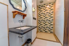 Fabhotel The Rajmani