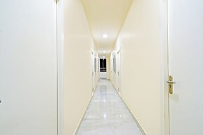 Fabhotel Lexus Grand