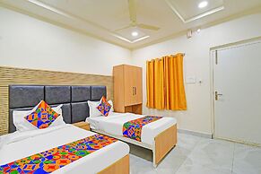 Fabhotel Lexus Grand