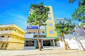 Fabhotel Lexus Grand