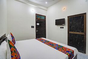 Fabhotel Sri Ram Milan Palace