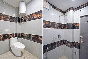 Fabhotel Grand Olive I