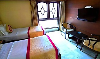 Fabhotel Gulshan International