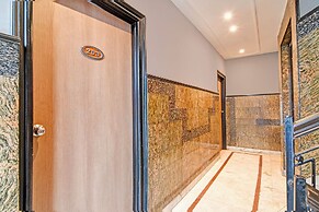 Fabhotel Gulshan International