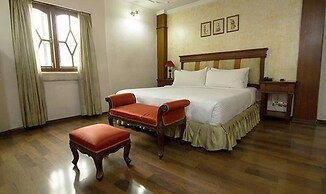 Fabhotel Gulshan International