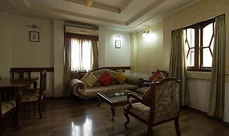 Fabhotel Gulshan International