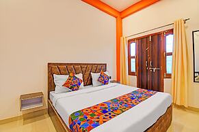 Fabexpress Vista Inn