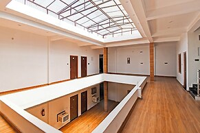 Fabexpress Vista Inn