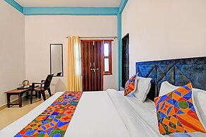 Fabexpress Vista Inn