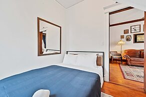 6 Bed Whole House In Chicagolands Trendy Berwyn 6 Bedroom Home