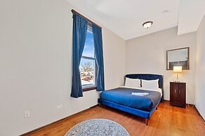 6 Bed Whole House In Chicagolands Trendy Berwyn 6 Bedroom Home