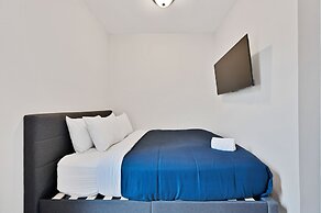 6 Bed Whole House In Chicagolands Trendy Berwyn 6 Bedroom Home