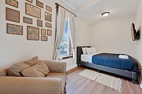 6 Bed Whole House In Chicagolands Trendy Berwyn 6 Bedroom Home