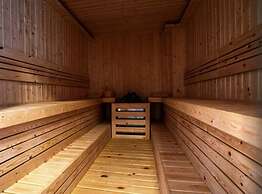 Mango GSR - Dusit Grand Park 2