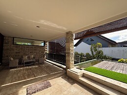 Puri Ratu Jimbaran Villa By Betterplace
