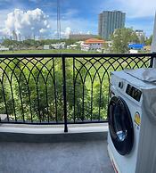 Teak GSR - Dusit Grand Park 2