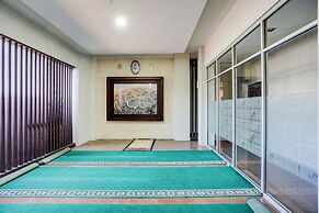 Capital O 94619 Bunda Hotel