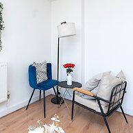 Cozy Southampton Apartment in Prime Location