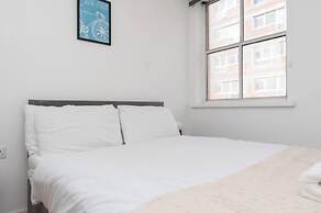 Cozy Southampton Apartment in Prime Location